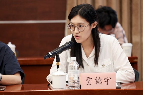 贾铭宇_副本.jpg 贾铭宇_副本.jpg